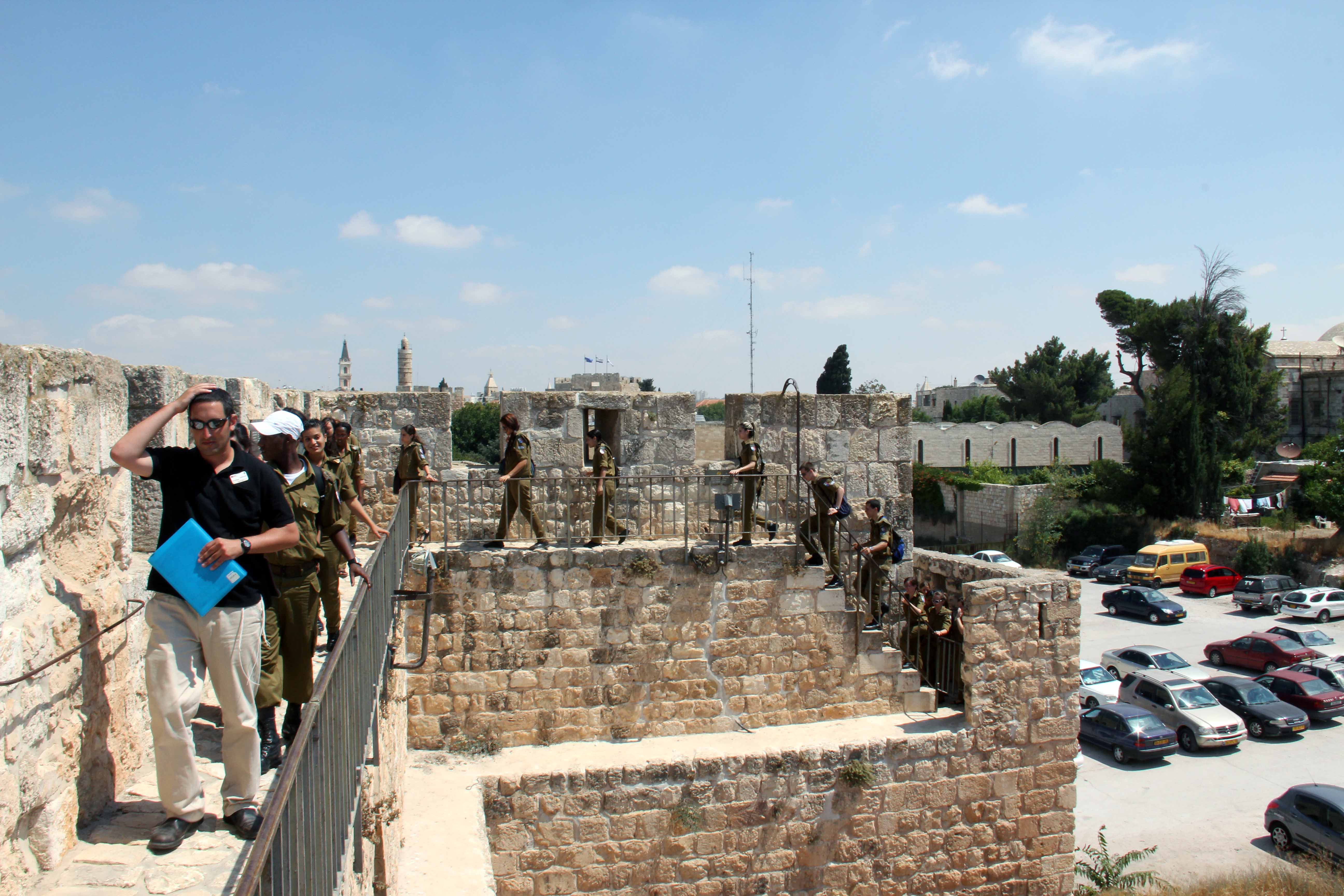 Ramparts Walk Citadel 40